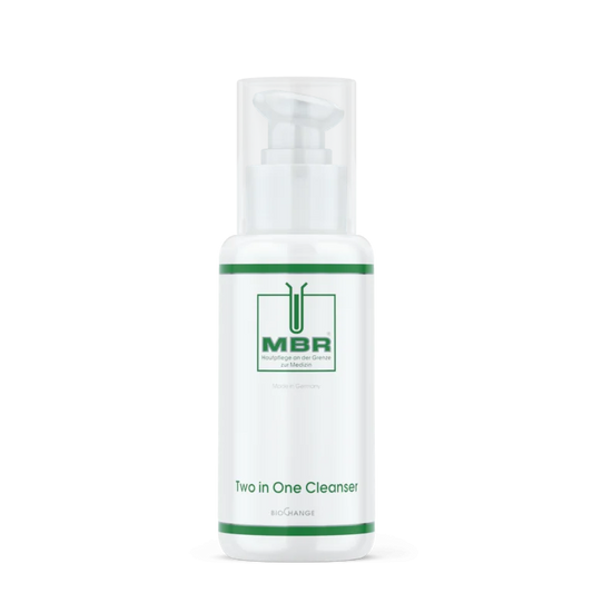 MBR Two in One Cleanser – gentle moisturizing daily cleanser with skin-friendly lipids and soothing properties for providing intensive yet mild cleansing, replenishing moisture levels, and leaving skin refreshed, smooth, and resilient | MDR Skin Studio